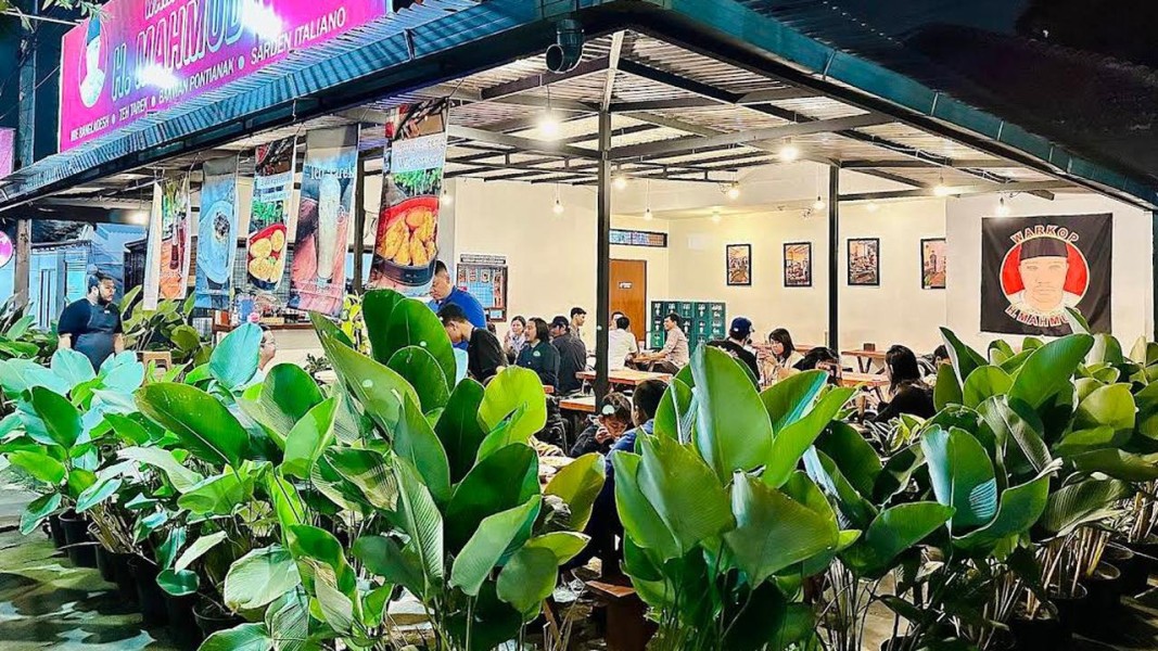 10 Rekomendasi Tempat Kuliner Malam Bandung Murah Hits dan Nyaman