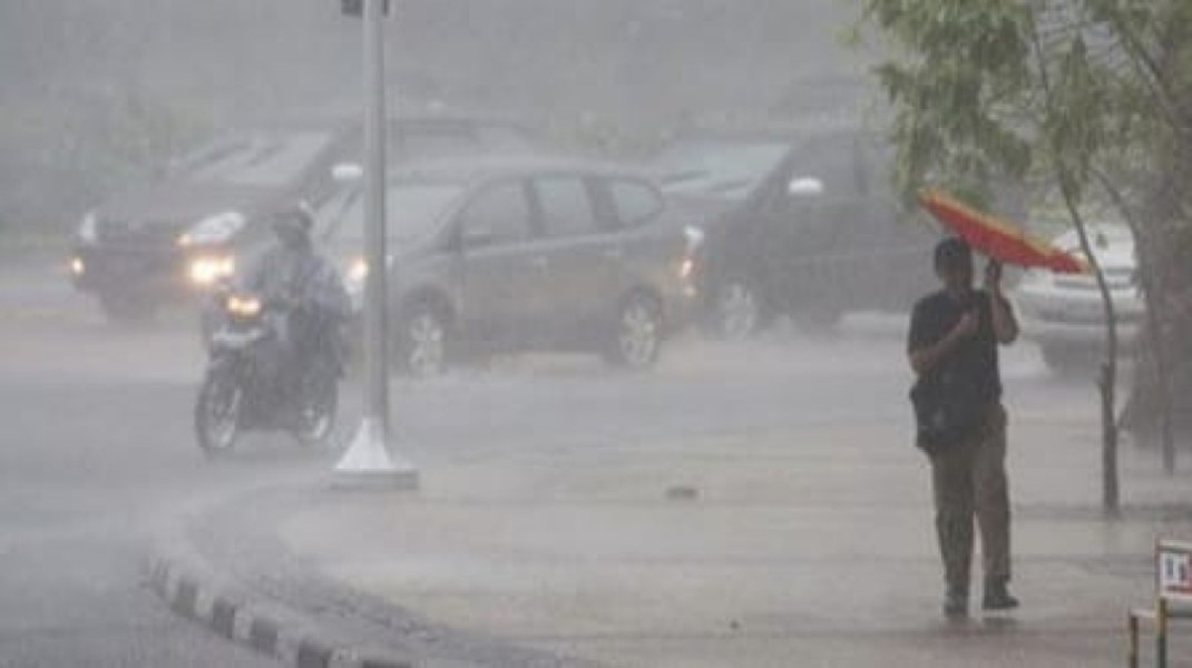 BMKG Mengeluarkan Peringatan Potensi Hujan Deras Di Wilayah Jawa Timur Hari Rabu Ini