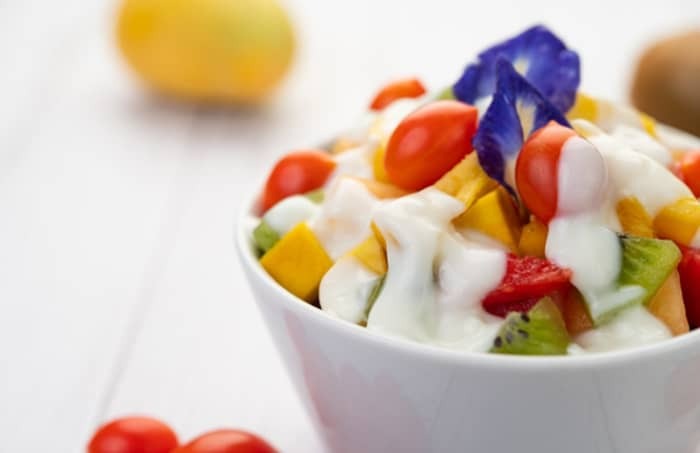 Panduan Kreasi Takjil Buah Sehat Dengan Perpaduan Saus Modern Rendah Kalori