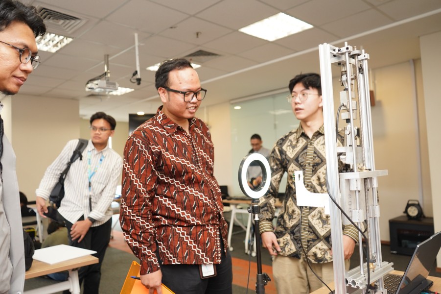 PLN Enjiniring Cetak Talenta Engineer Unggul melalui Program Engineer Mengajar