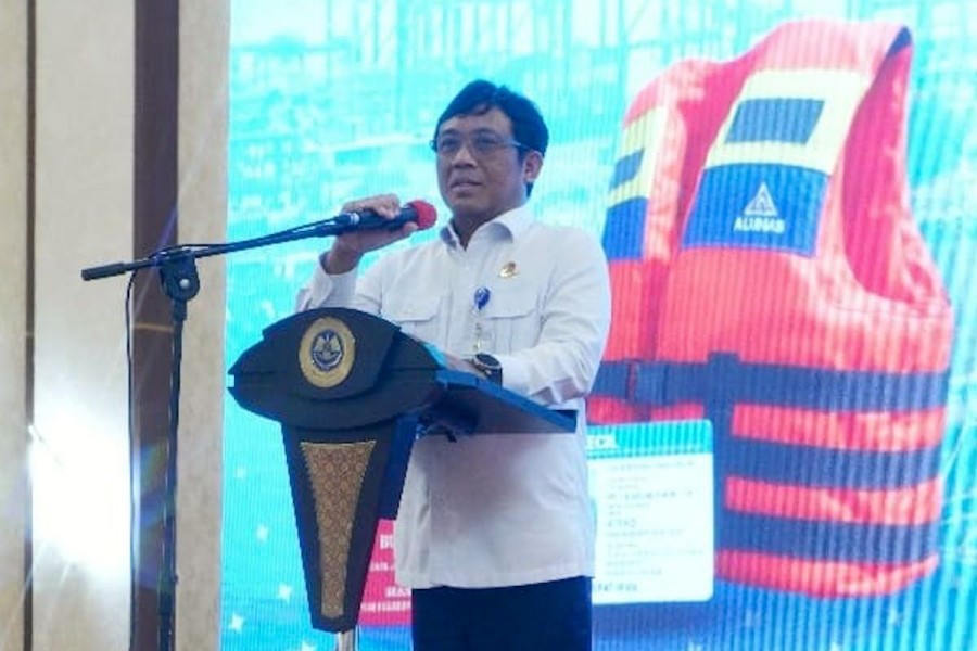 Kemenhub Perkuat Keselamatan Pelayaran, Alat Keselamatan Diberikan Nelayan Banten