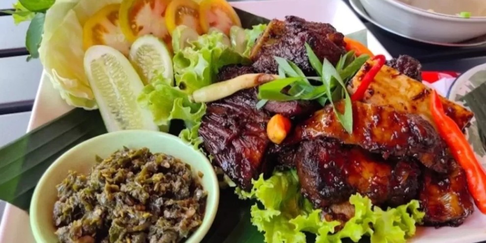 11 Rekomendasi Kuliner Malam Dekat Stasiun Tugu Jogja