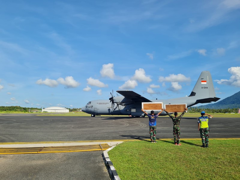 Pangkoopsudnas Tinjau Fasilitas Penerbangan di Lanud RSA Natuna untuk Tingkatkan Kesiapan Operasional