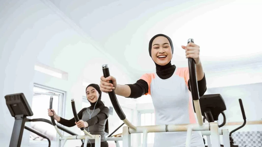 Tips Jaga Kebugaran Tubuh Melalui Olahraga Rutin Selama Bulan Puasa 2026