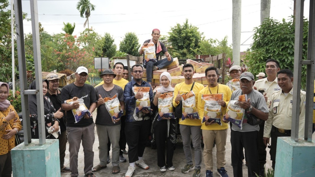 Pusri Bagikan 28.000 Paket Bahan Pangan Semarakkan Ramadan 1447 H