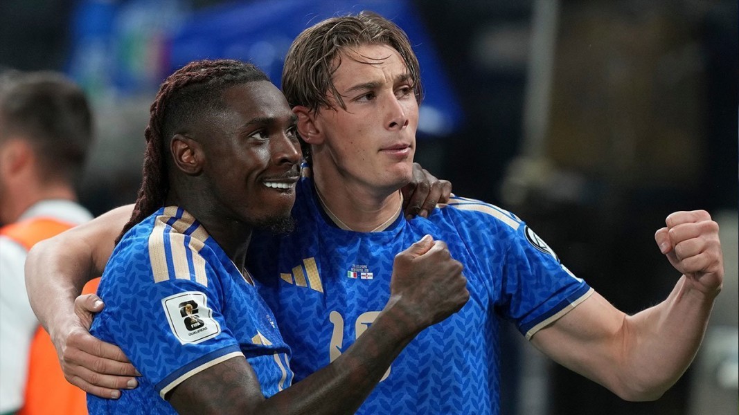 Moise Kean Bicara Tekanan Gol Penting Saat Italia Dekati Tiket Piala Dunia