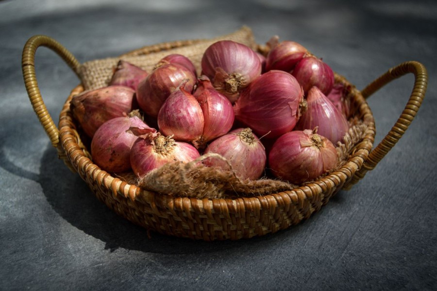 Manfaat Bawang Merah untuk Rambut: Rahasia Alami untuk Rambut Sehat dan Lebat