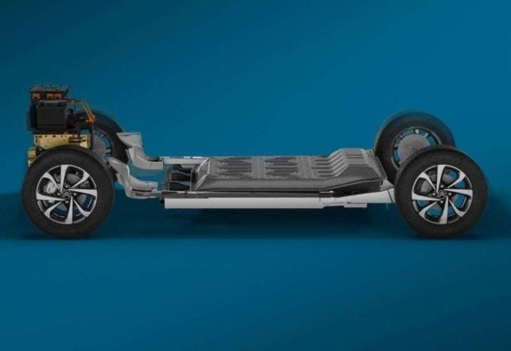 Rahasia Menjaga SoH Baterai Mobil Listrik di Musim Hujan 2026