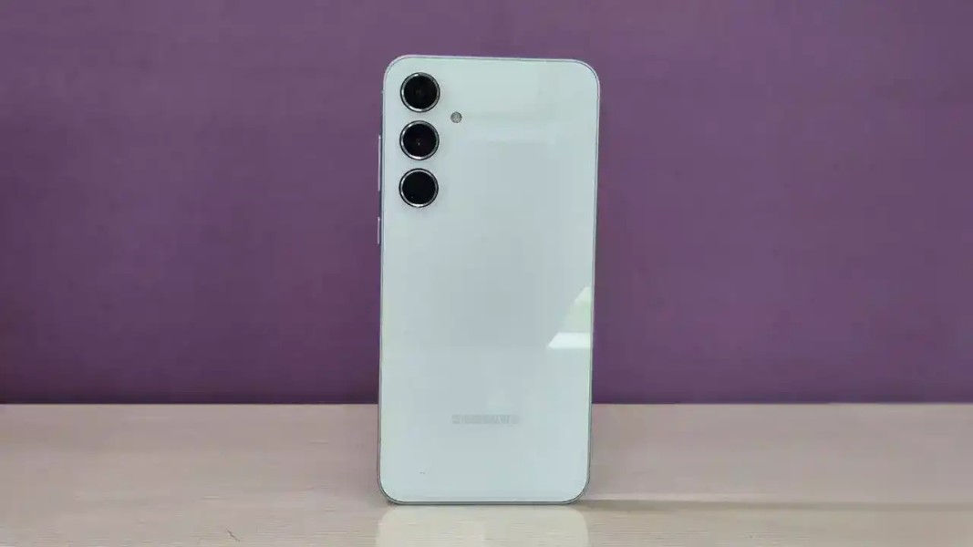 Samsung A55 5G Andalkan Layar dan Performa