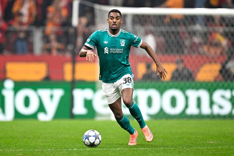 Ryan Gravenberch Cedera, Liverpool Kehilangan Gelandang Kunci Lawan MU