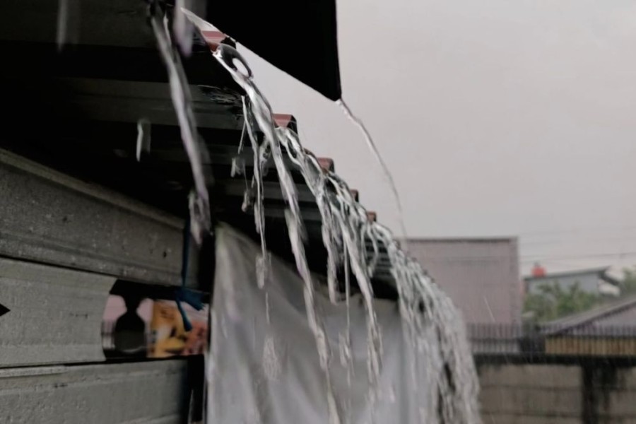 Prakiraan Cuaca Sumbar Dan Riau Hari Ini Didominasi Berawan Serta Hujan