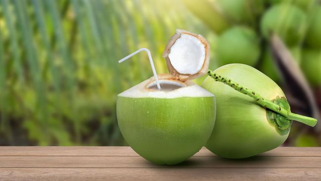 Fakta Air Kelapa dan Hubungannya dengan Kesehatan Ginjal