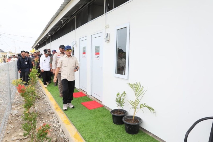 Kasatgas Tito Karnavian Tinjau Huntara Pidie Jaya, Pastikan Fasilitas Memadai