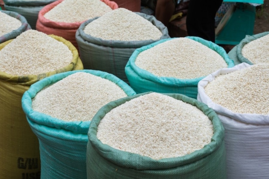 Harga Beras Premium Naik Tajam Menjelang Ramadan 2026 di Seluruh Indonesia