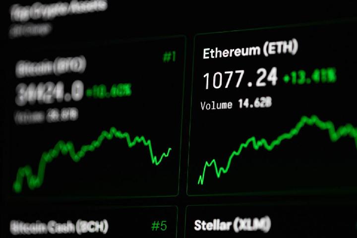 Investasi Kripto dalam Perspektif Syariah: Penjelasan Ustaz Dr. Oni Sahroni Mengenai Status dan Ketentuan