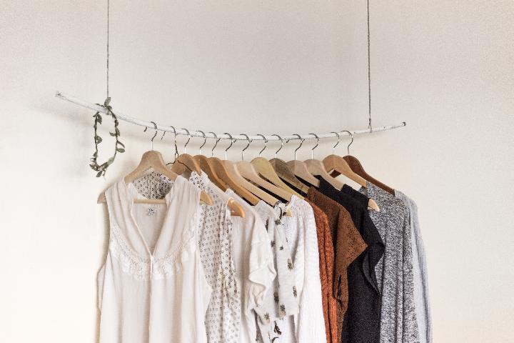 Tips Memilih Baju Berkualitas Tinggi Agar Awet dan Nyaman