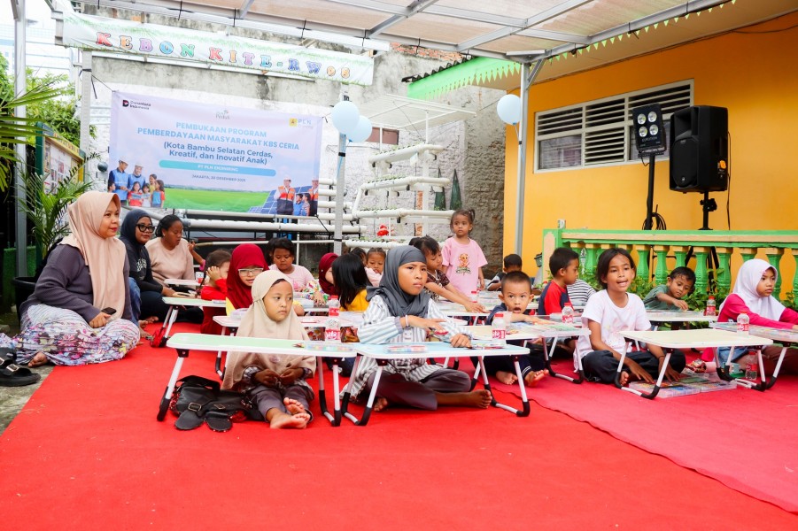 PLN Enjiniring Dorong Sinergi Keluarga dan Komunitas melalui KBS CERIA Perkuat Literasi dan Kreativitas Anak