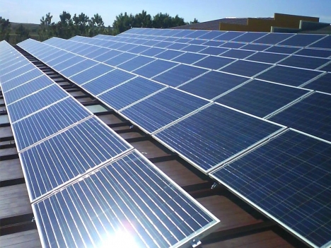 Energi Biru: Solusi Inovatif untuk Mendorong Pertumbuhan Ekonomi Indonesia