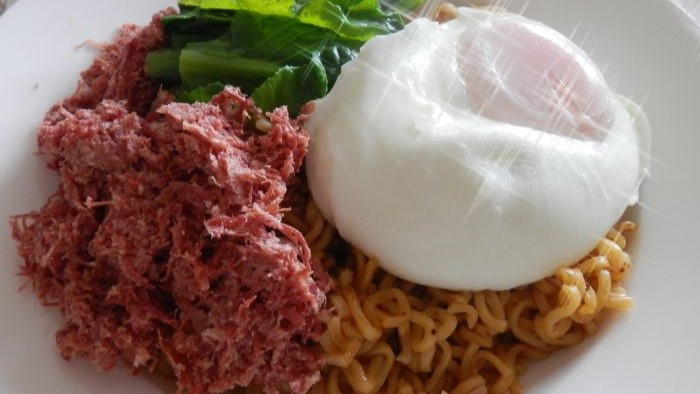 Waspadai! 4 Makanan Ini Berbahaya Jika Dimakan Bersama Mi Instan