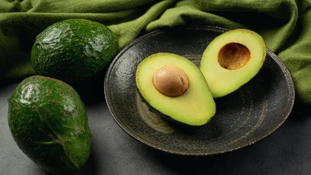 Daftar 15 Buah yang Banyak Mengandung Protein Tinggi Untuk Tubuh