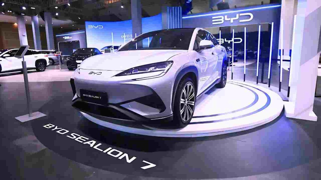 BYD Lampaui Toyota dalam Penjualan Mobil di Pameran Otomotif BIMS 2025