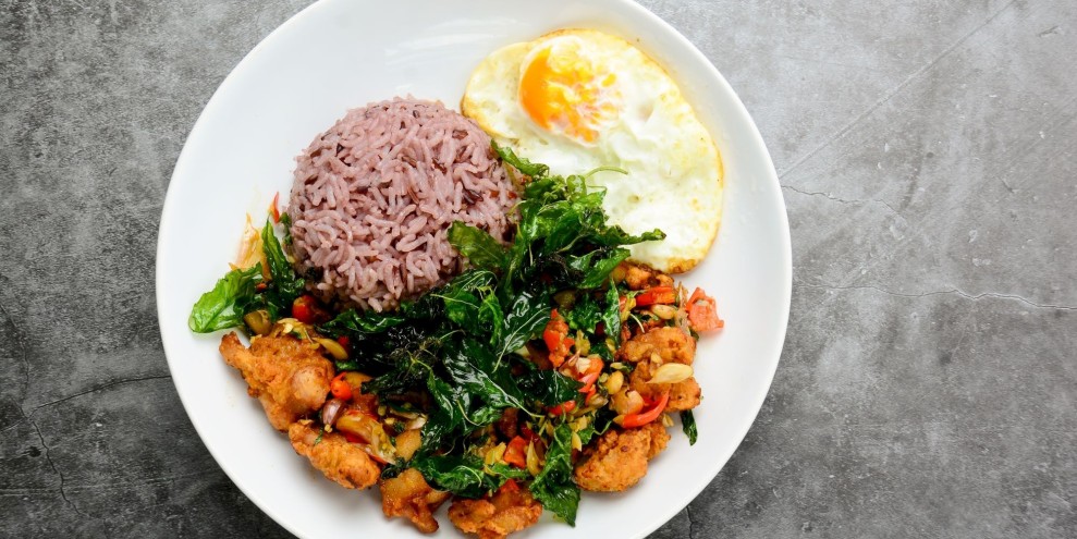 Menu Sahur Sehat yang Membuat Tubuh Tetap Bertenaga Sepanjang Hari