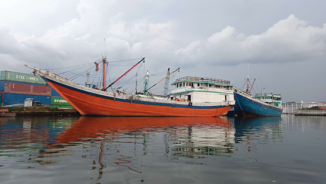 BMKG Prediksi Cuaca Berawan di Pelabuhan Laut Jakarta Utara Selama Sehari Penuh pada 18 Februari 2025