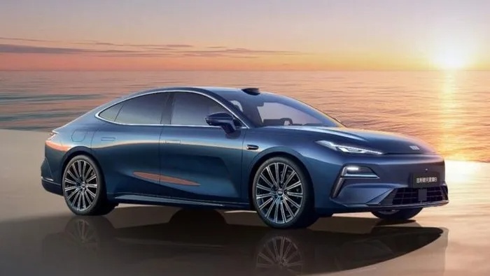 Mobil Listrik Makin Kompetitif Sambut GIIAS 2025