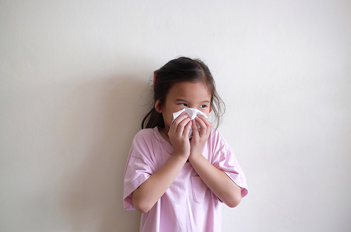 Dokter Beri Panduan Atasi Batuk Pilek pada Anak