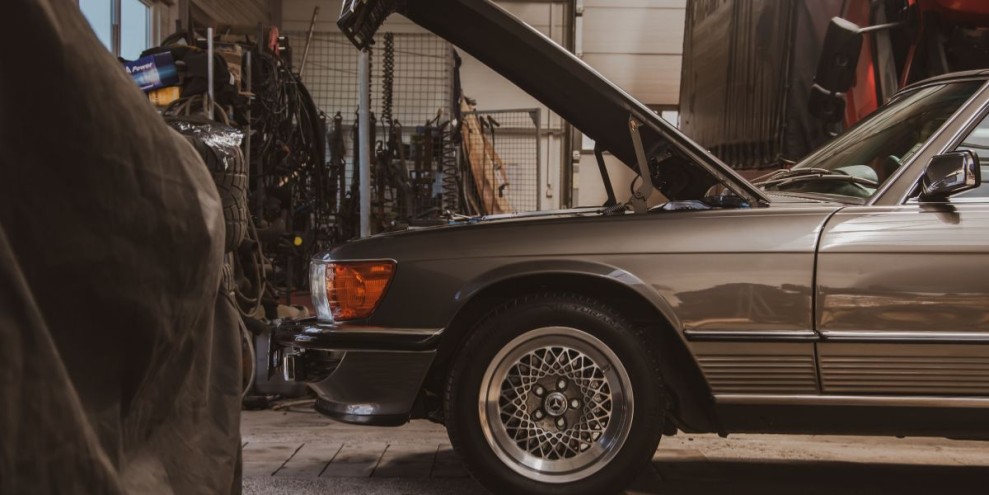 Panduan Lengkap Cari Bengkel Mobil Cirebon Terbaik & Tips Perawatan