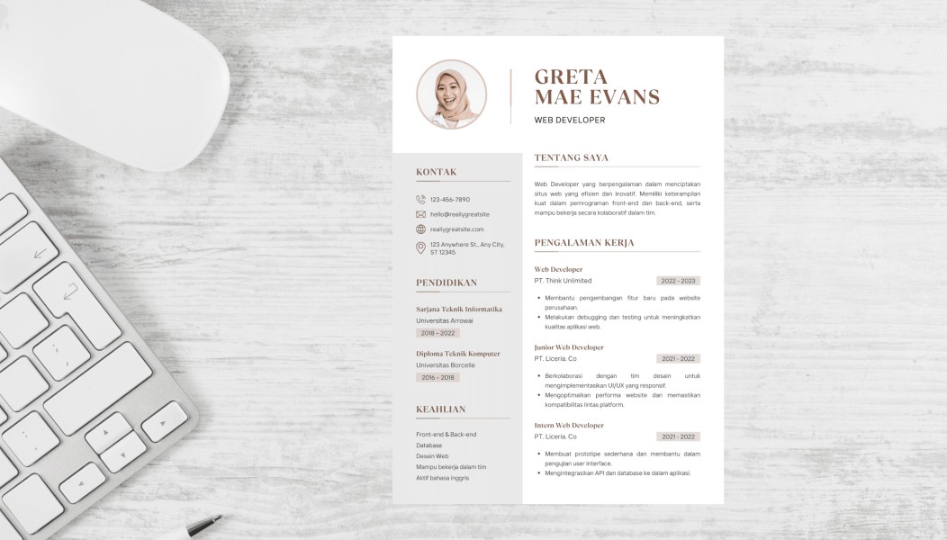 Cara Buat CV ATS Fresh Graduate yang Profesional dengan Bantuan AI