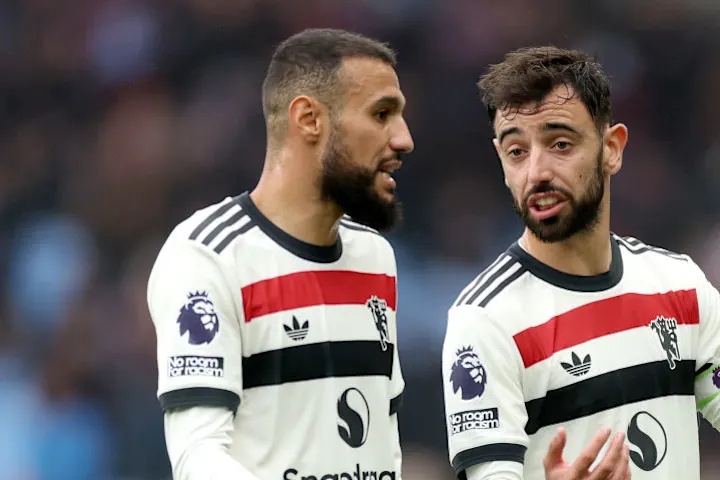 Pujian Mazraoui Untuk Bruno Fernandes Sosok Paling Spesial Manchester United Musim Ini