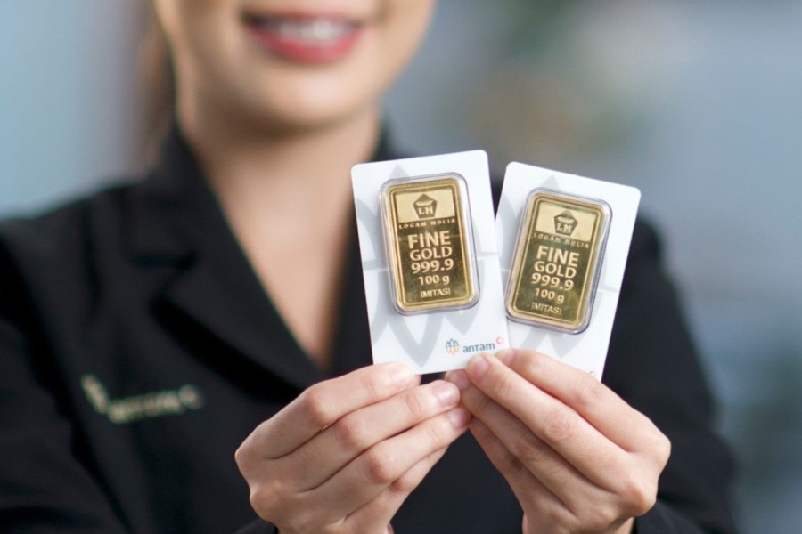 Harga Emas Antam Turun Rp45000 Per Gram Hari Ini