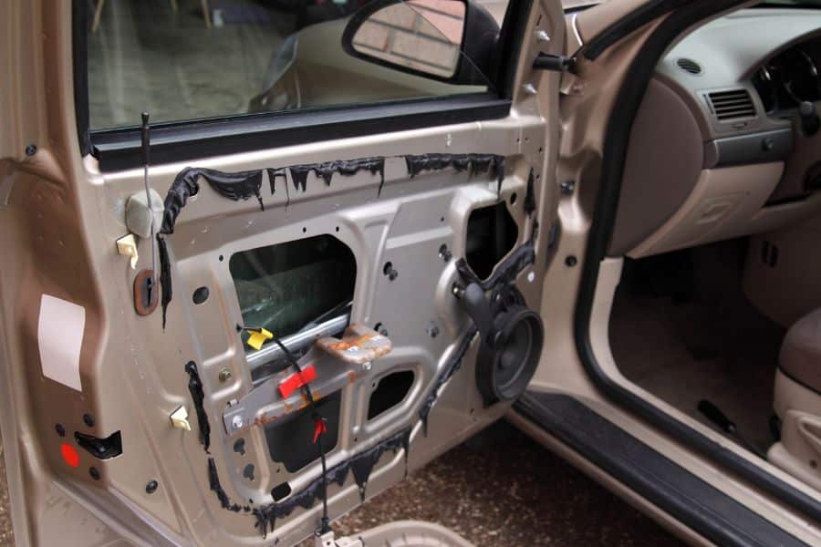 Rekomendasi Bengkel Pintu Mobil Terdekat di Jabodetabek
