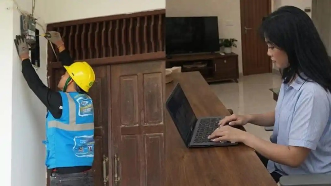 PLN Jaga Keandalan Listrik Saat WFH Lewat Layanan Digital PLN Mobile