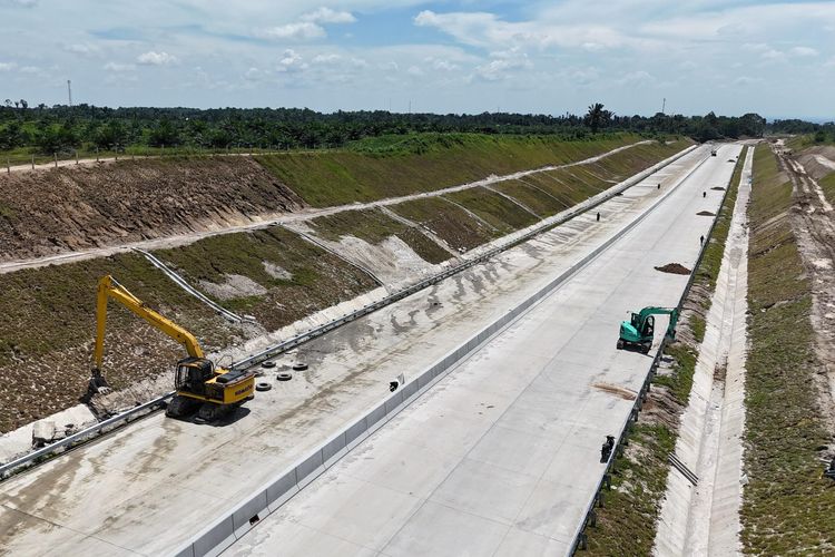 Proyek Tol Kuala Tanjung Tebing Tinggi Parapat Target Rampung 2025