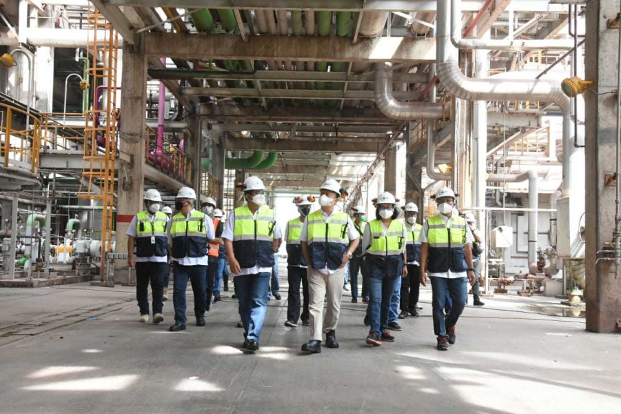 Petrokimia Gresik Dorong Efisiensi Logistik Pupuk Melalui Implementasi Pelabuhan Hijau untuk Swasembada Pangan Petrokimia Gresik Dorong Efisiensi Logistik Pupuk Melalui Implementasi Pelabuhan Hijau untuk Swasembada Pangan