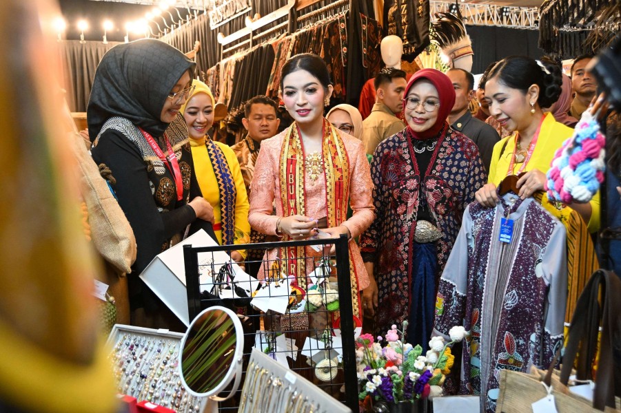 Pemberdayaan Lewat Estetika: LKP Prasetya Putri Cetak Wirausaha Muda di Industri Pernikahan