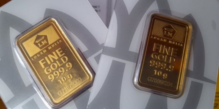 Emas Antam Melambung Usai Melemah, Kini Tembus Rp1,896 Juta per Gram