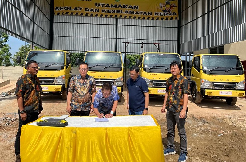 Mitsubishi Fuso Kuasai Pasar Kendaraan Niaga