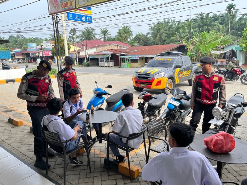 Polres Batubara Perkuat Stabilitas Keamanan Jelang Pelantikan Bupati Terpilih: Sat Samapta Gelar Cooling System dan Edukasi Kamtibmas