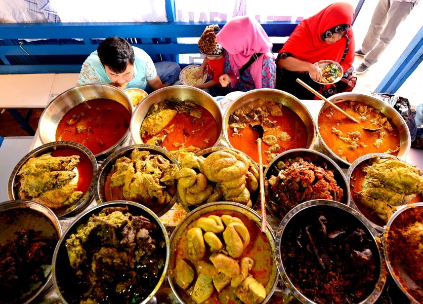 Rekomendasi 12 Tempat Makan Nasi Kapau di Jakarta: Dari Warung Legendaris hingga Modern