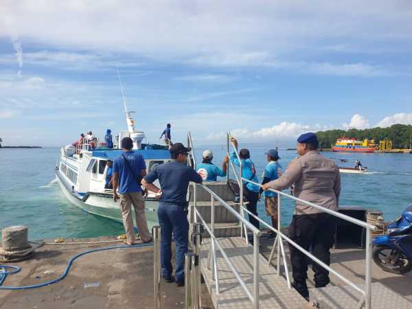 Sat Polairud Perketat Pengawasan Transportasi Laut di Pelabuhan Padangbai