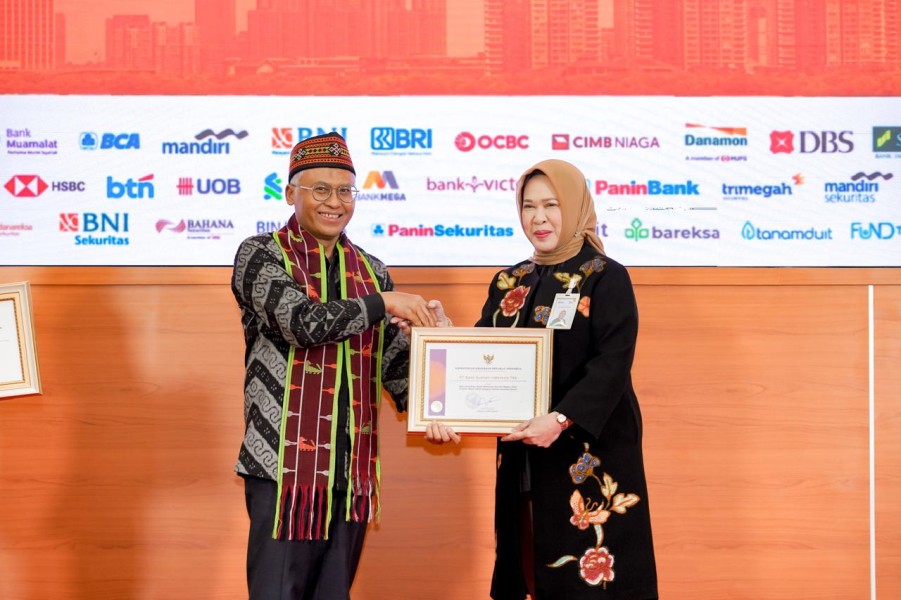 Perkuat Kepemimpinan di Industri Keuangan dan Pasar Modal Syariah, BSI Borong Tiga Penghargaan Mitra SBSN Terbaik 2025