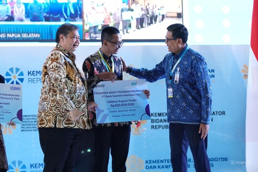 BSI Partisipasi dalam Penandatanganan Akad Massal KUR 800Ribu Pelaku Usaha UMKM