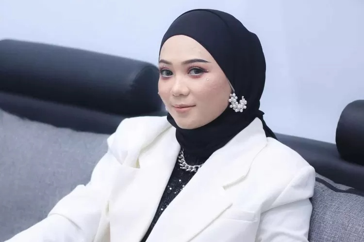 Profil Fauzana: Bintang Baru Musik Daerah