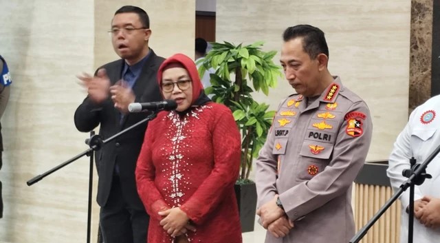 Keluarga Marsinah Undang Kapolri Ziarah ke Makam Pejuang Buruh Nasional