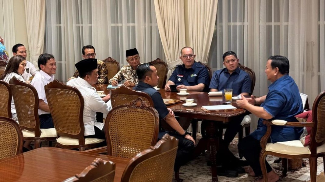 Prabowo Perintahkan Hunian Layak Warga Bantaran Rel Senen Jakarta