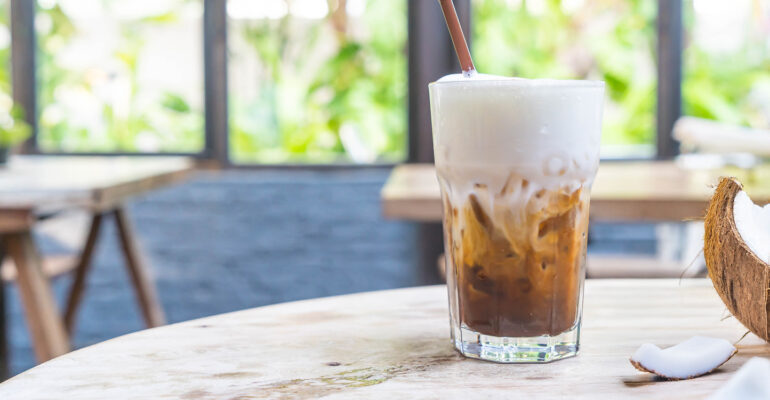 Tren Coconut Milk Coffee, Begini Penjelasan Ahli Gizi IPB