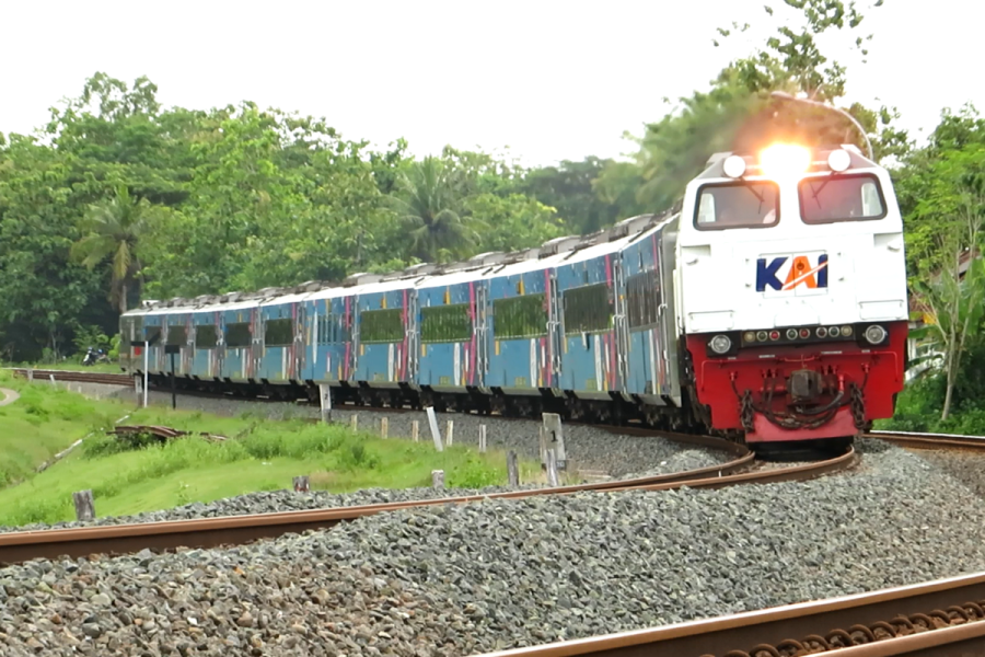 KAI Tawarkan Tarif Khusus Kereta Eksekutif Tegal Semarang Mulai Rp125 Ribu